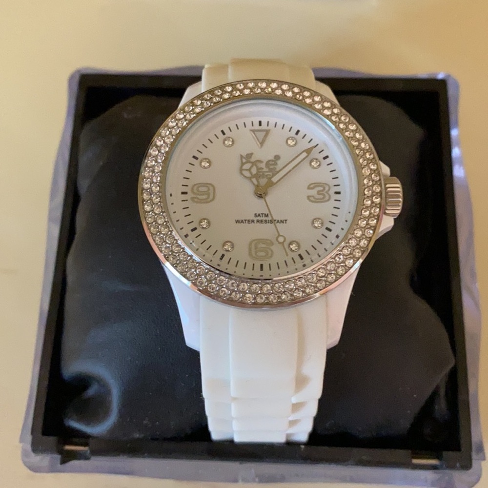 Ice Watch - Picture 2 of 2